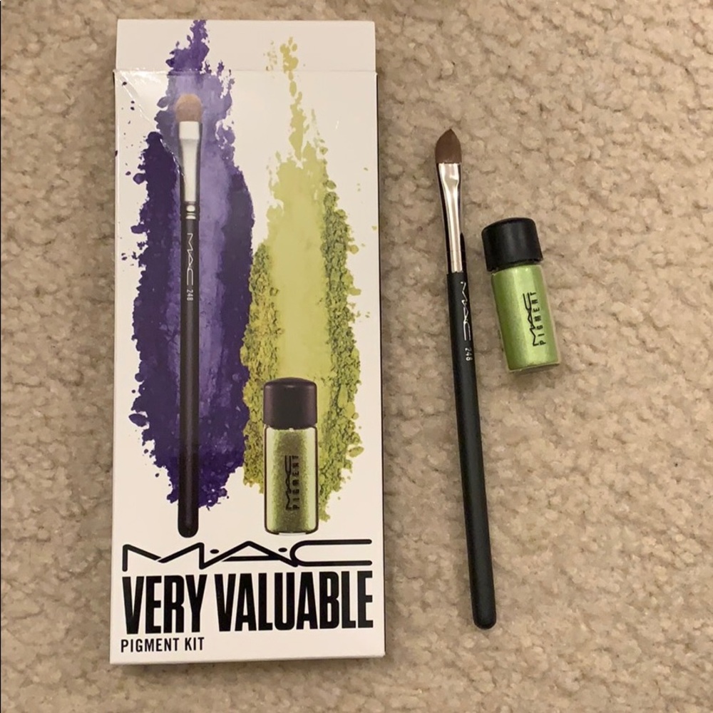 MAC pigment kit